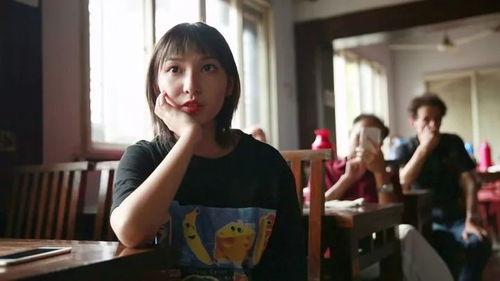 娱乐吃瓜阿姐视频大全,阿姐吃瓜视频大全  第2张